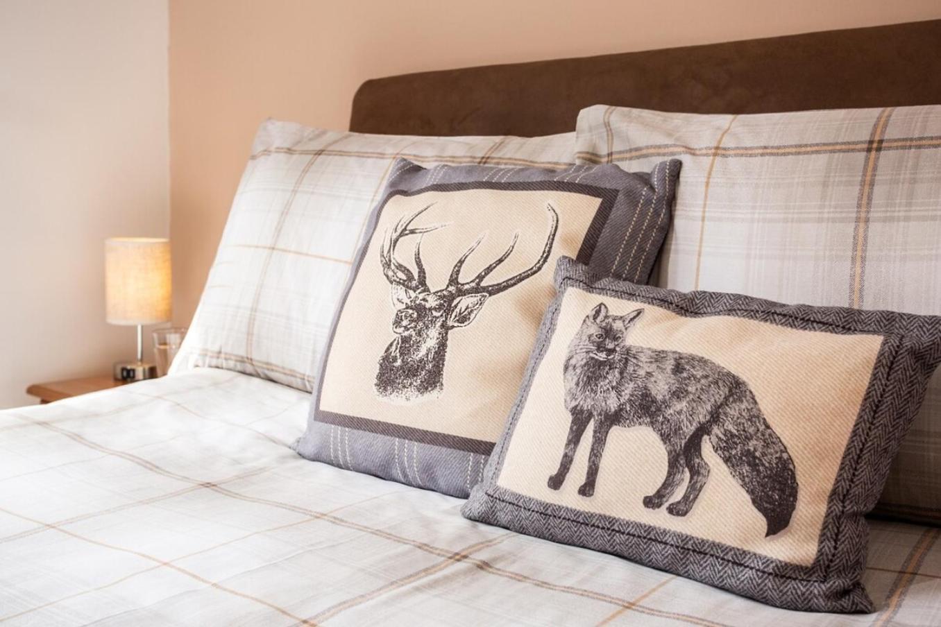 Beechwood Lodge Guesthouse ألنيس المظهر الخارجي الصورة